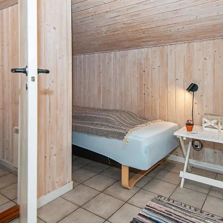 12 Person In * Ebeltoft