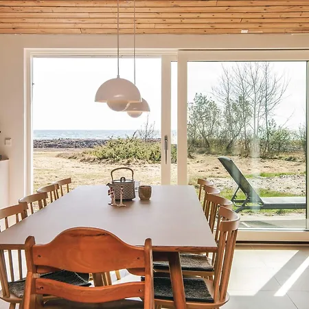 12 Person In Holiday home *